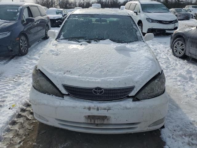 2004 Toyota Camry LE