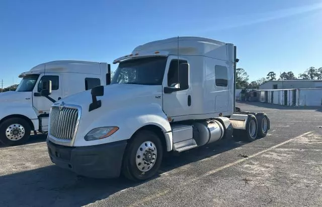 2018 International LT625