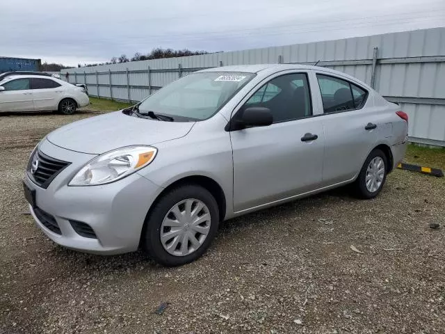 2014 Nissan Versa S