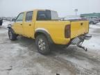 2000 Nissan Frontier Crew Cab XE