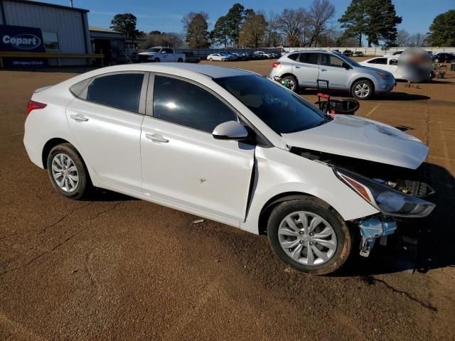 2022 Hyundai Accent SE