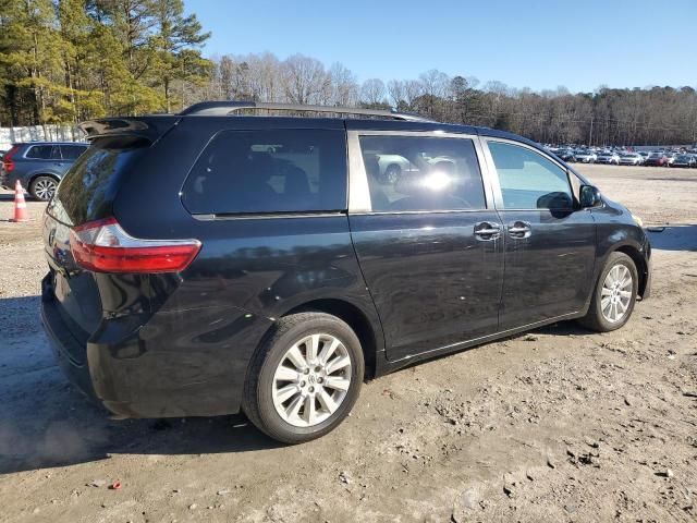 2015 Toyota Sienna XLE