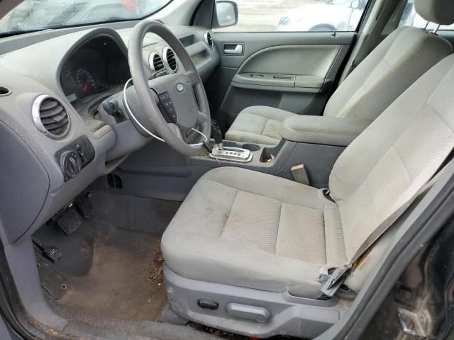 2005 Ford Freestyle SE