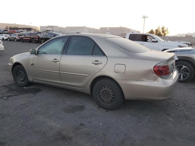 2005 Toyota Camry LE