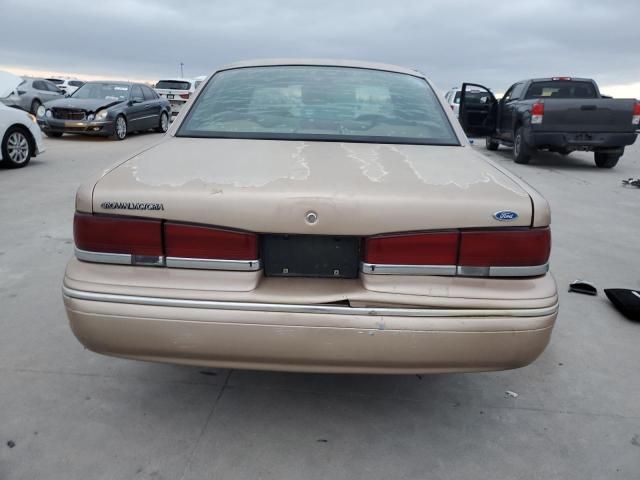 1996 Ford Crown Victoria