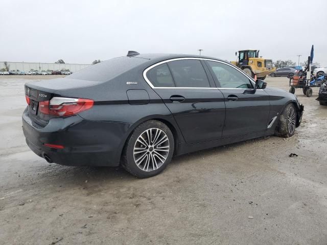 2019 BMW 530E