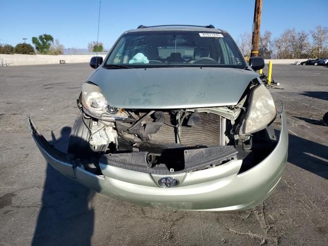 2008 Toyota Sienna CE