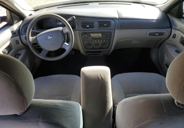 2006 Ford Taurus SE