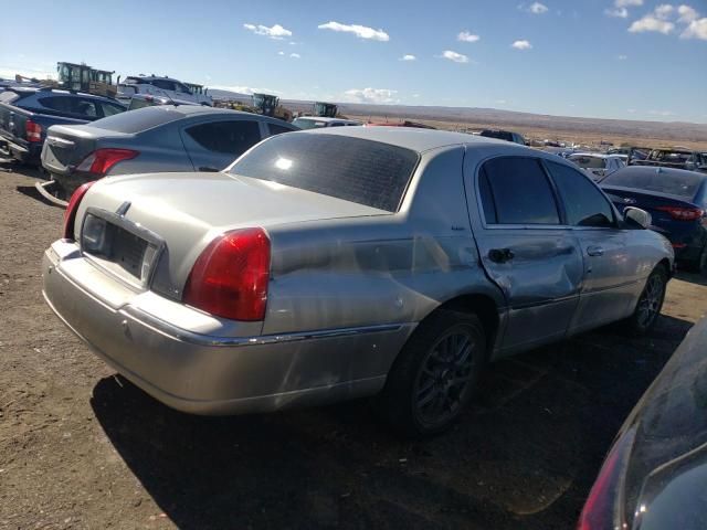 2004 Lincoln Town Car Ultimate