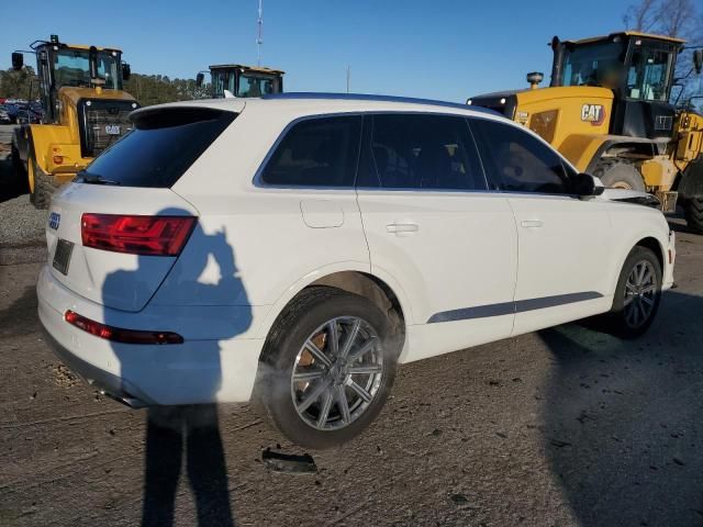 2019 Audi Q7 Premium Plus