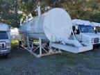 2000 Tank Trailer