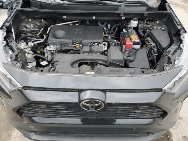 2022 Toyota Rav4 LE