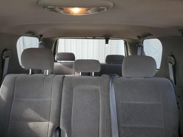 2004 Toyota Sequoia SR5