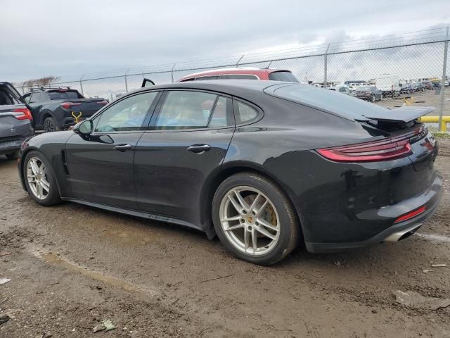 2018 Porsche Panamera 4