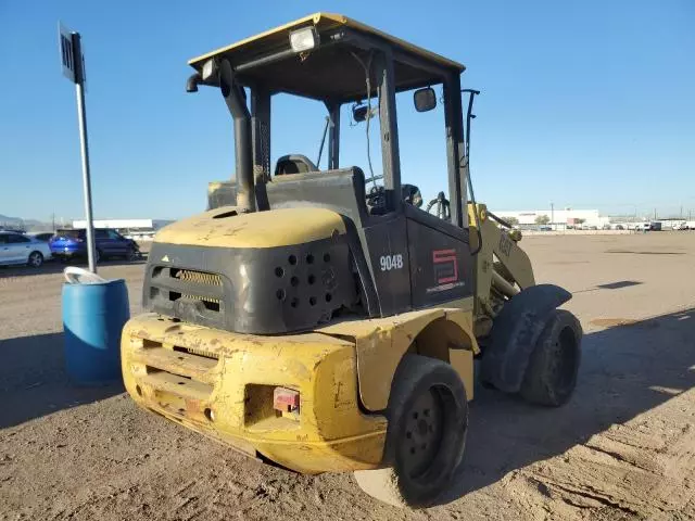 2006 Caterpillar 908