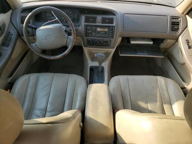 1999 Toyota Avalon XL