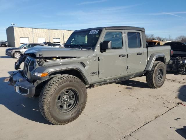 2022 Jeep Gladiator Sport