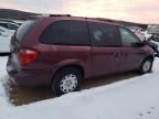 2003 Chrysler Town & Country LX