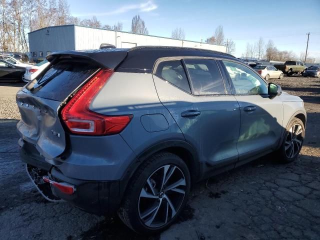 2021 Volvo XC40 T5 R-Design