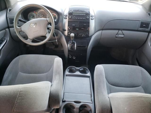 2006 Toyota Sienna CE