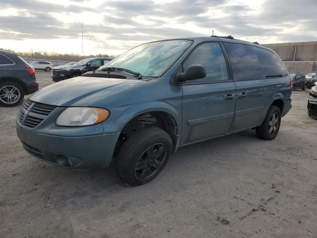 2005 Dodge Grand Caravan SXT