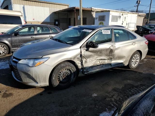 2016 Toyota Camry LE