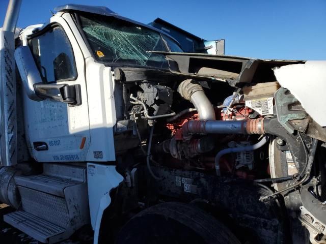 2018 Peterbilt 567