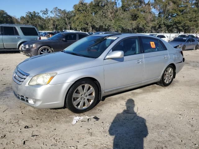 2005 Toyota Avalon XL