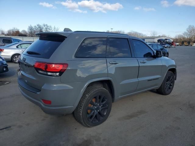 2020 Jeep Grand Cherokee Laredo