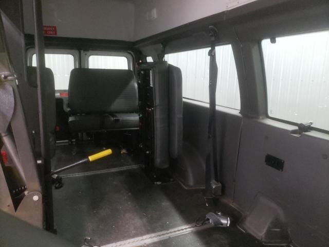 2013 Ford Econoline E250 Van