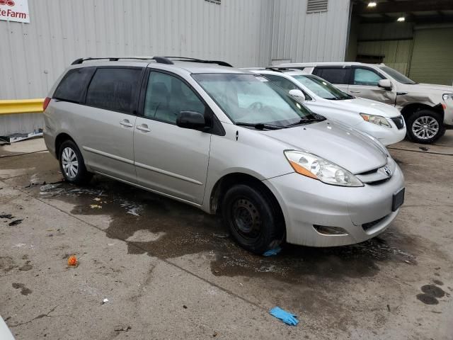 2008 Toyota Sienna CE