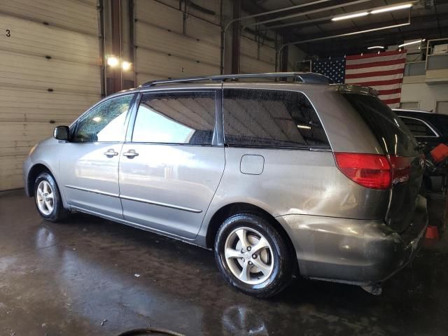 2005 Toyota Sienna CE