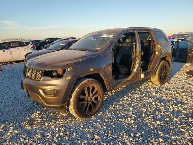 2017 Jeep Grand Cherokee Laredo