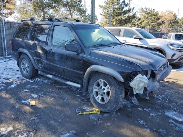 2001 Nissan Pathfinder LE