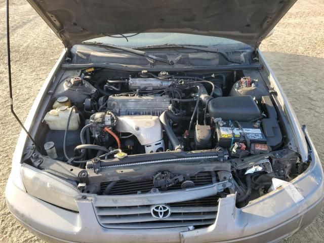 1999 Toyota Camry CE