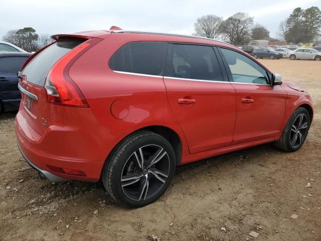 2017 Volvo XC60 T6 R-DESIGN Platinum