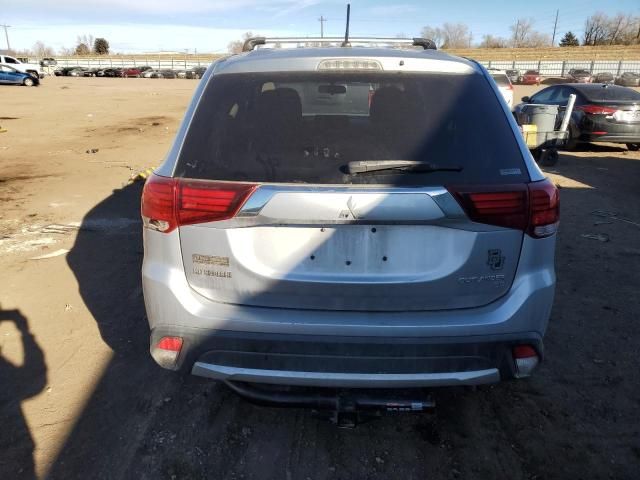 2016 Mitsubishi Outlander SE