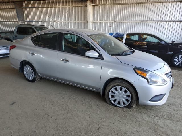 2015 Nissan Versa S