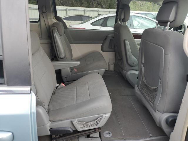 2010 Chrysler Town & Country Touring