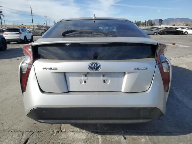 2016 Toyota Prius