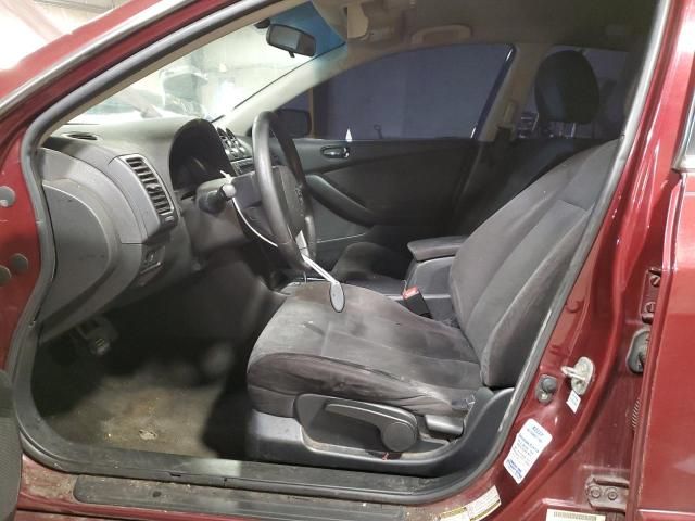 2011 Nissan Altima Base