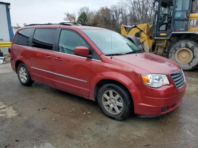 2010 Chrysler Town & Country Touring