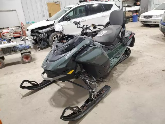 2024 Skidoo Snowmobile