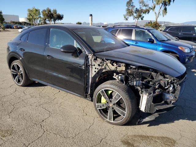 2023 Porsche Cayenne Turbo S E Hybrid Coupe