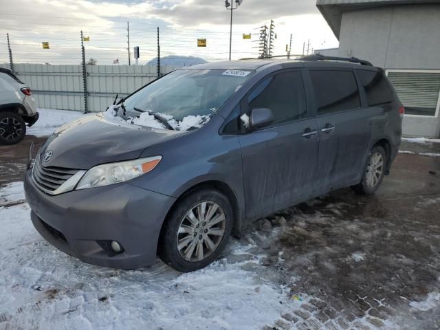 2013 Toyota Sienna XLE