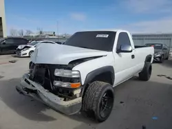 Salvage trucks for sale at Kansas City, KS auction: 2001 Chevrolet Silverado K2500 Heavy Duty