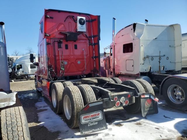 2016 Freightliner Cascadia 125