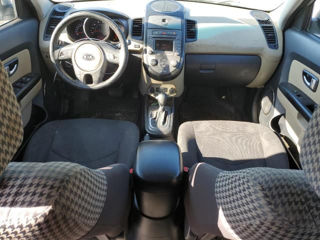 2012 KIA Soul +