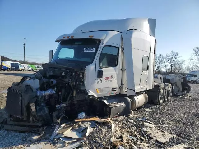 2019 Peterbilt 579