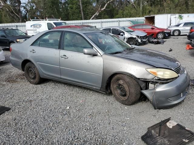 2005 Toyota Camry LE